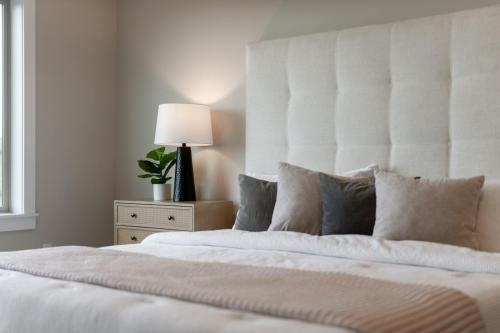 Tigard Oregon Staging